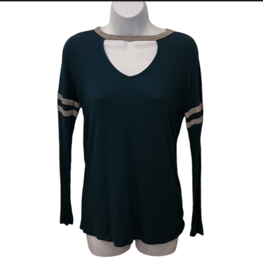 Ultra Flirt Cut Out Baseball Tee